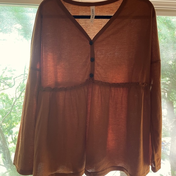 Tickled Teal sz L peplum top - Picture 3 of 3